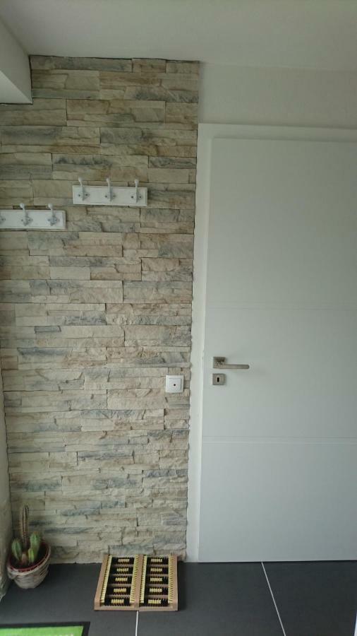 Ferienwohnung Silvia Nideggen Luaran gambar