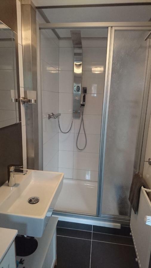 Ferienwohnung Silvia Nideggen Luaran gambar